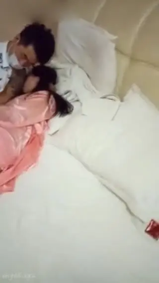 酒店大战身材高挑性感的混血美女1