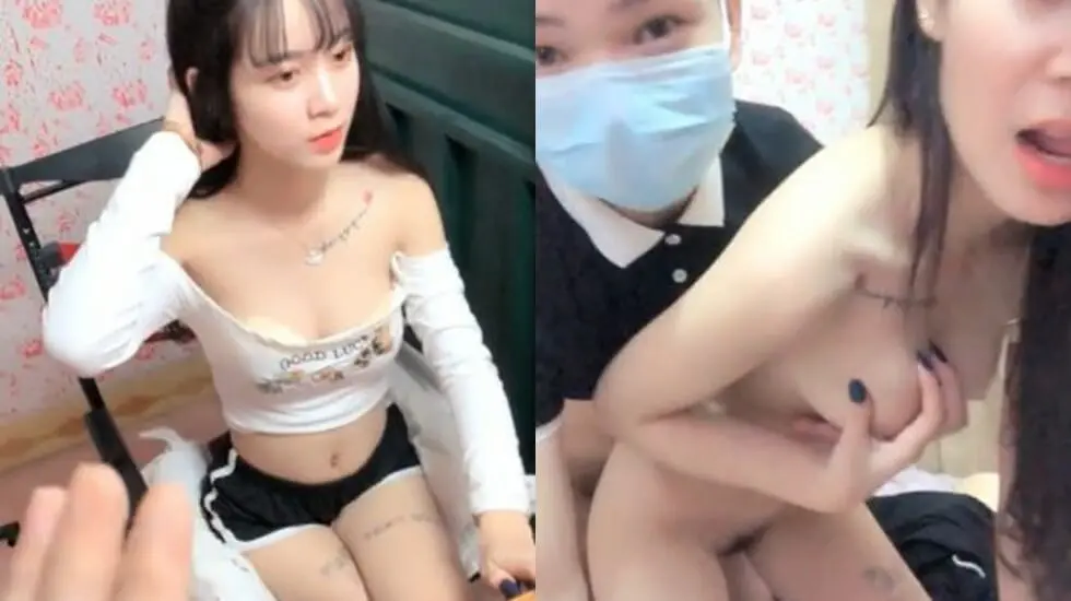 超清纯美少女和男友在家直播激情啪啪